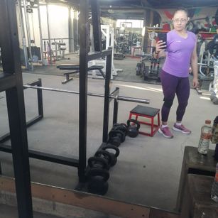 Model - YaeliSweet pretty