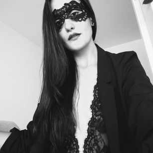 Model - SweetMoon Latin latina