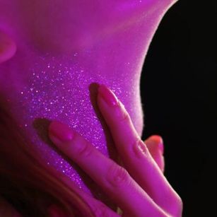 Model - LadyBiscuit hairy