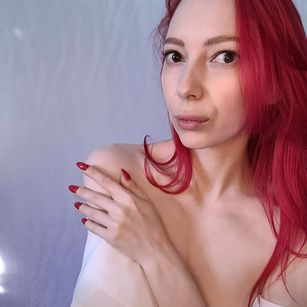 Model - Lady Biscuit taboo