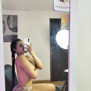 Model - Tamara Rose1 cum