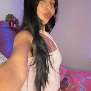 Model - Nahomi Jaspe Mistress