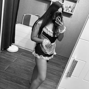 Model - Anna dirtytalk