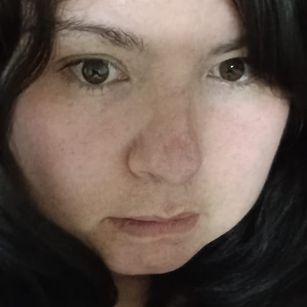 Model - SkadiraCelestyn freckles