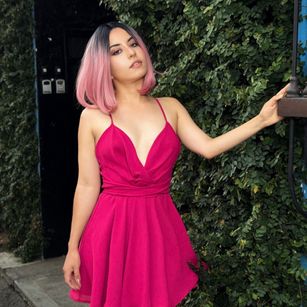 Model - SummerCollins dildo