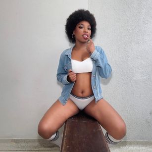 Model - NatashaSparks kinkygames