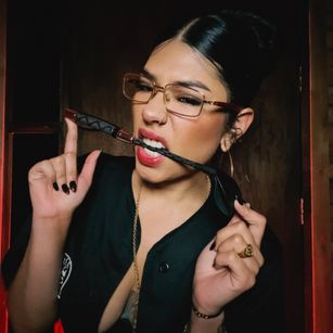 Model - Exotic Delirium bigass