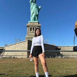 Model - Luna Carter Dominatrix