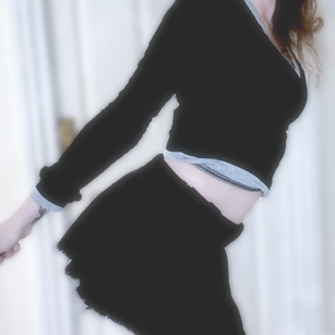 Model - Pixiespeach2025 cute