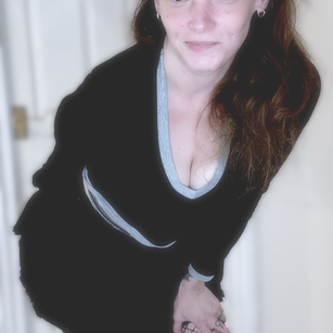 Model - Pixiespeach2025 playful