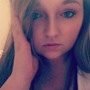 Model - Lusty Leah 4