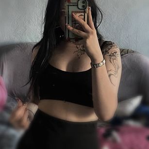 Model - Leyla petite