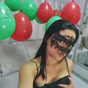 Model - Aria Bell teen