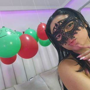 Model - Aria Bell pussy