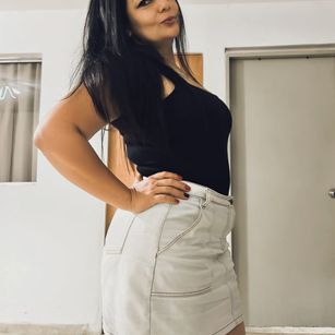 Model - CelenyaSweet COQUETTE