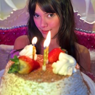 Model - Sophia Richy toys