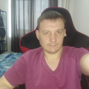 Model - Mysterious Wanderer chat