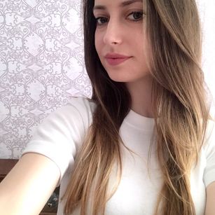 Model - InspirationLia model