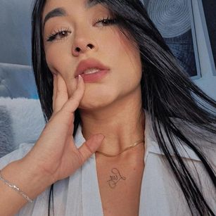 Model - Lexxiee Haze latina