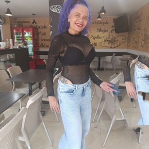 Model - freyadevil mature