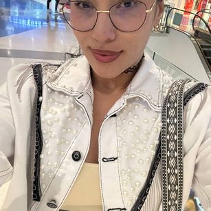 Model - April Silver bigass