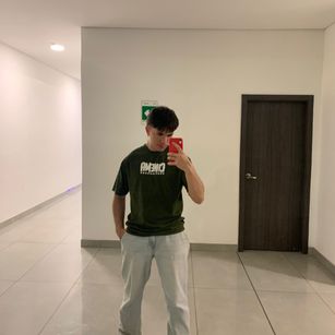 Model - Bayron bigballs