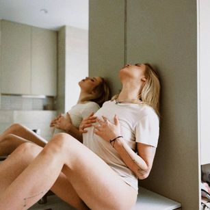 Model - Mellissa footfetish