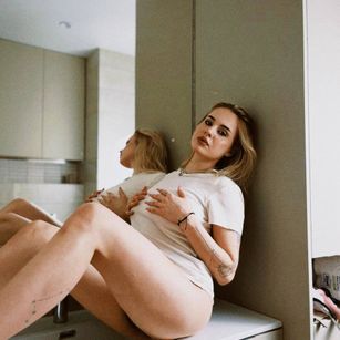 Model - Mellissa piercing