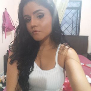 Model - anniemiau Pussy