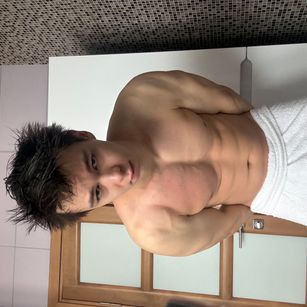 Model - KoreanIdol pornstar