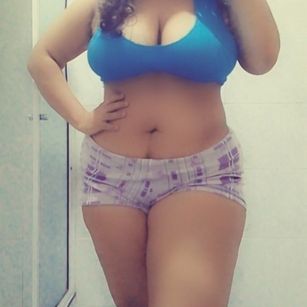 Model - ThickBrowmSugar streaptease