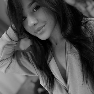 Model - Jenna bigass