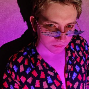 Model - UsualBoy ass