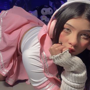 Model - Lana Kyutt toys