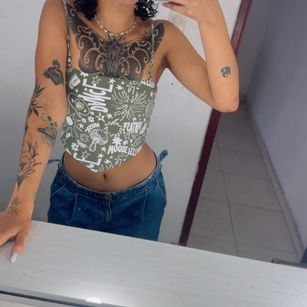 Model - SilvanaOwen FINDOM