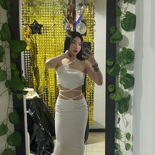 Model - BellaDalthon latin