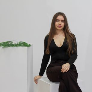 Model - MiaOliver ass