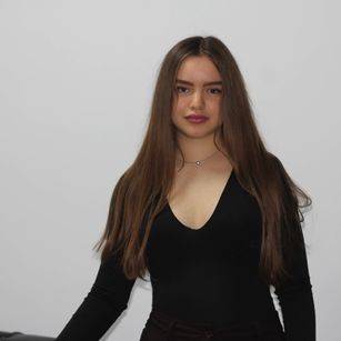 Model - MiaOliver ass