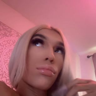 Model - itsminxbaby fastresponse