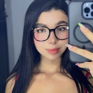 Model - BabyAlee cuckold