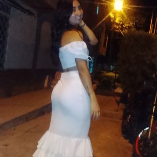 Model - Samantha bigass