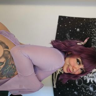 Model - coraline anal