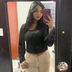 Model - EvaniaBlu bigtits