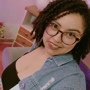 Model - NoaVega latina