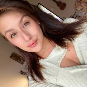 Model - IsabellaDoll hairy