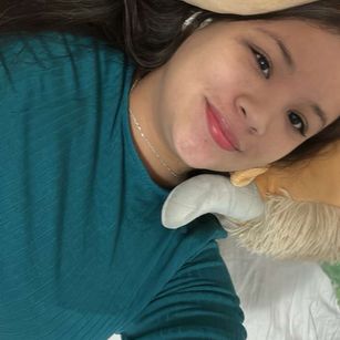 Model - camiHT masturbation