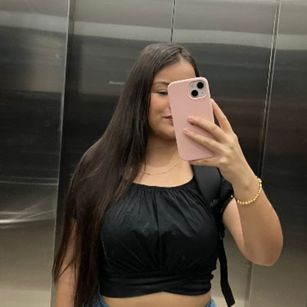 Model - camiHT masturbation