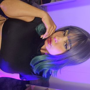 Model - coraline squirt