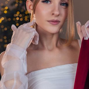 Model - EvaFrances stockings