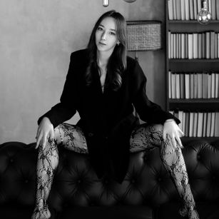 Model - Michelle dildo